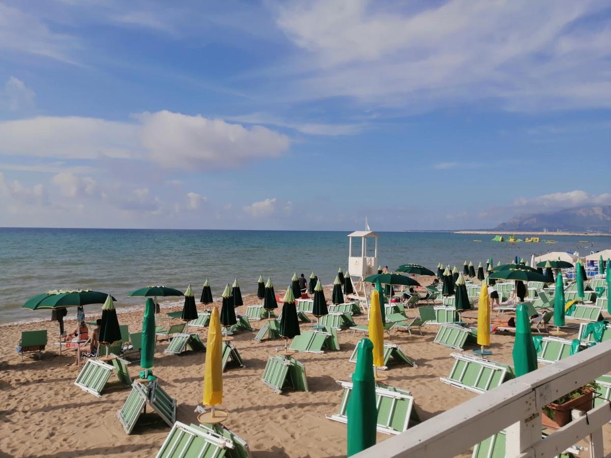 Residence Mare Azzurro Balestrate ภายนอก รูปภาพ